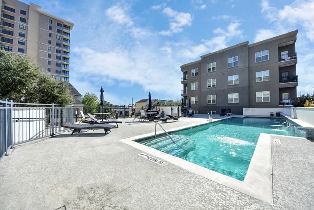 1010 Rosine Street 38, Houston, TX 77019