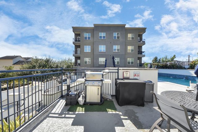 1010 Rosine Street 38, Houston, TX 77019