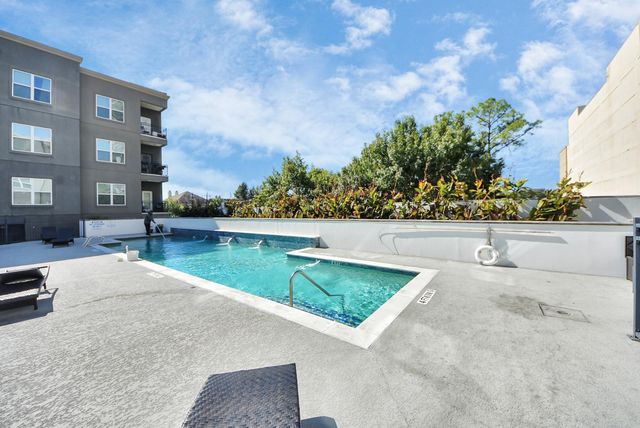 1010 Rosine Street 38, Houston, TX 77019