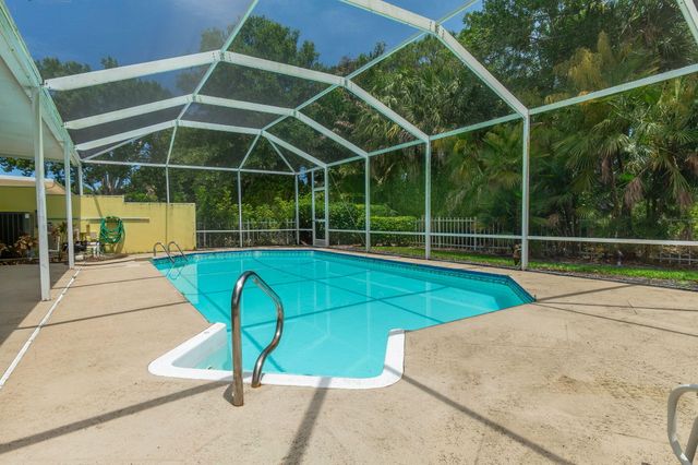 7533 SE Autumn Lane, Hobe Sound, FL 33455