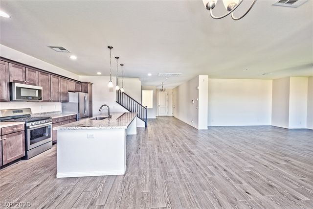 4536 Eagle Nest Peak Street, Las Vegas, NV 89129
