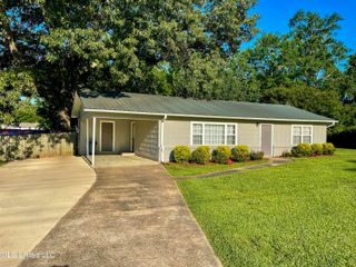 109 Circle Drive, Brandon, MS 39042