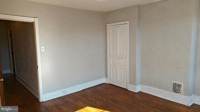 229 W SPRUCE ST, Norristown, PA 19401