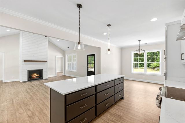 1735 Maw Bridge Road, Central, SC 29630