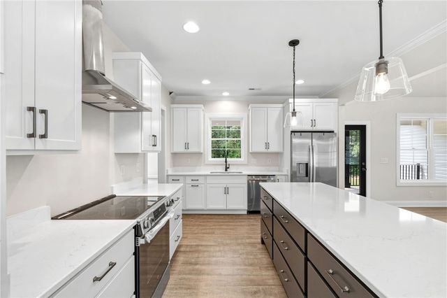 1735 Maw Bridge Road, Central, SC 29630