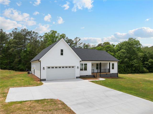 1735 Maw Bridge Road, Central, SC 29630