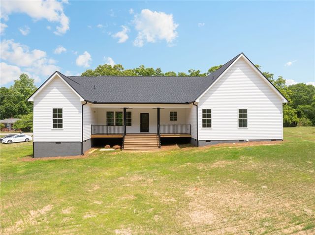 1735 Maw Bridge Road, Central, SC 29630