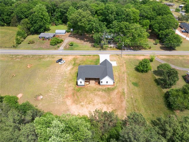 1735 Maw Bridge Road, Central, SC 29630