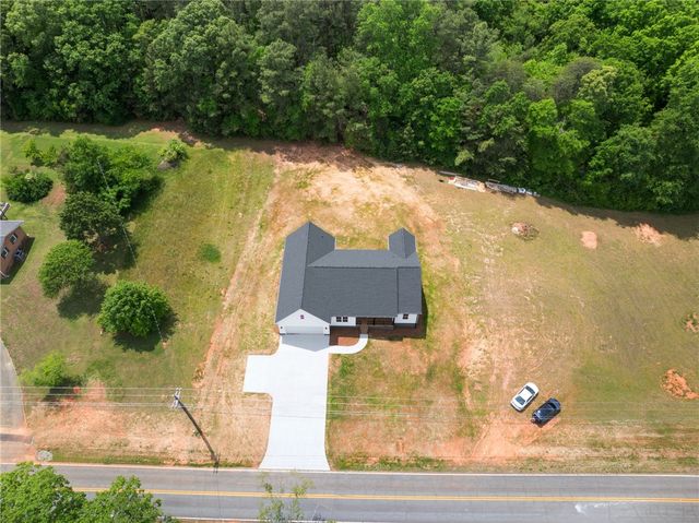 1735 Maw Bridge Road, Central, SC 29630