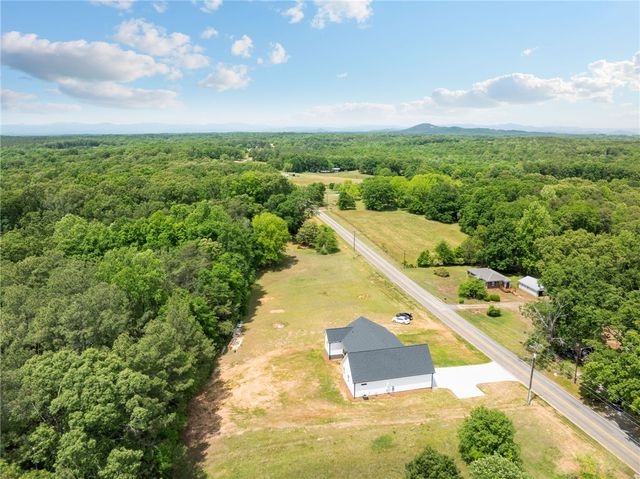 1735 Maw Bridge Road, Central, SC 29630