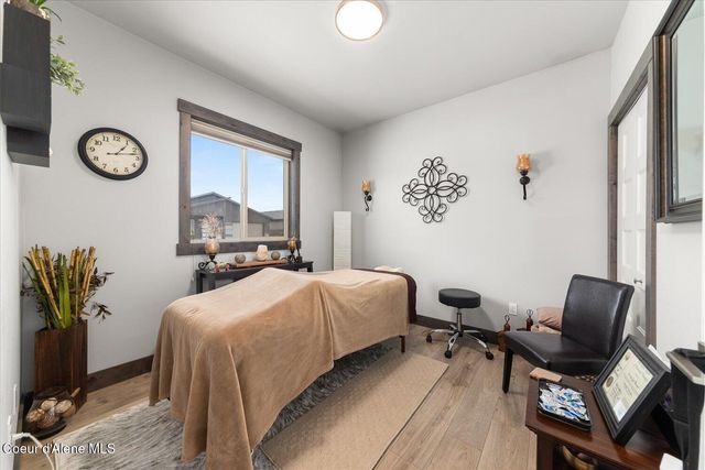 13986 N Rainier Loop, Rathdrum, ID 83858