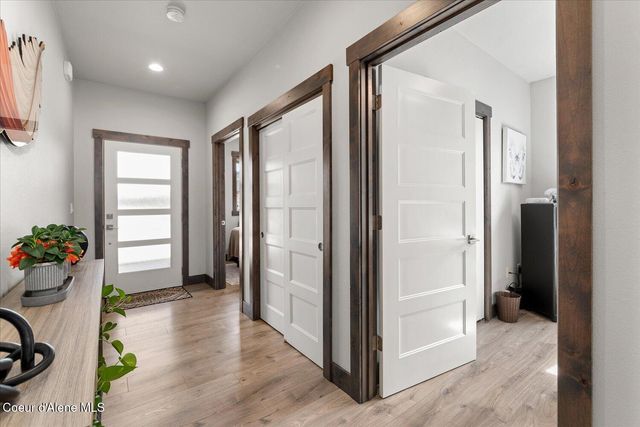 13986 N Rainier Loop, Rathdrum, ID 83858