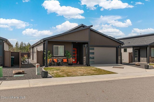 13986 N Rainier Loop, Rathdrum, ID 83858