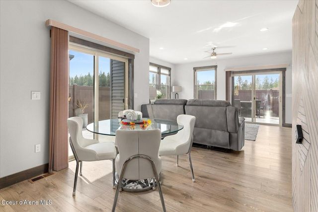 13986 N Rainier Loop, Rathdrum, ID 83858