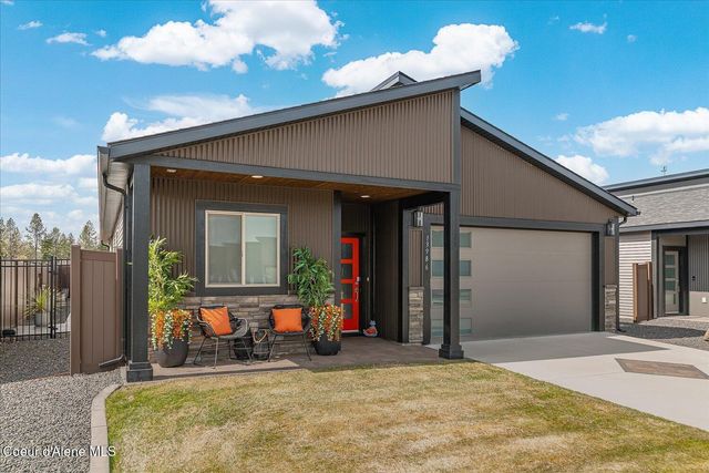 13986 N Rainier Loop, Rathdrum, ID 83858