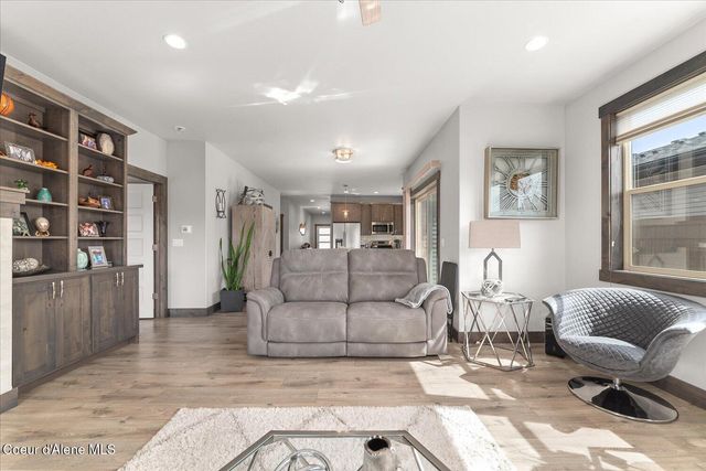 13986 N Rainier Loop, Rathdrum, ID 83858