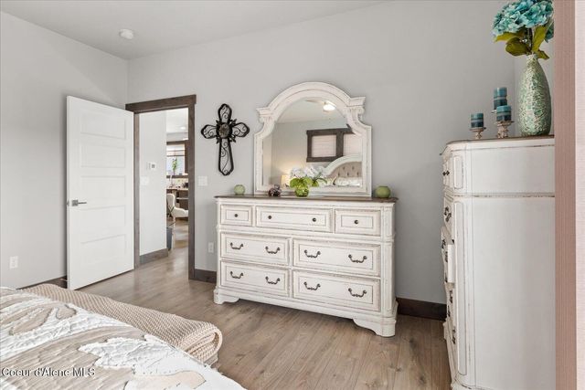 13986 N Rainier Loop, Rathdrum, ID 83858