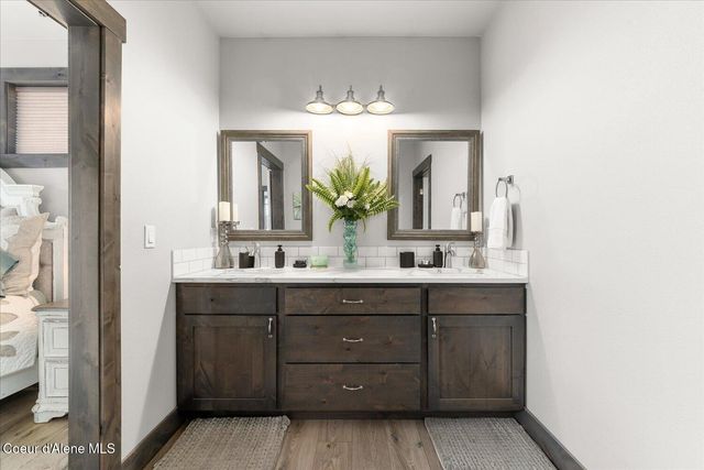 13986 N Rainier Loop, Rathdrum, ID 83858