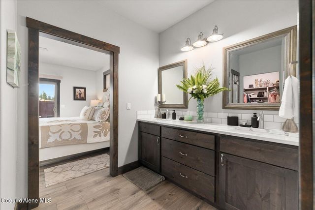 13986 N Rainier Loop, Rathdrum, ID 83858