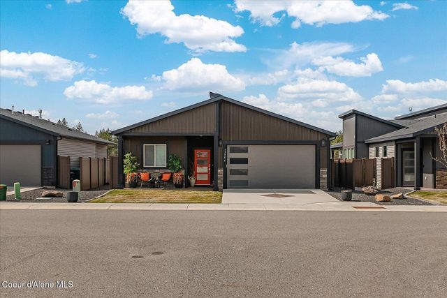 13986 N Rainier Loop, Rathdrum, ID 83858