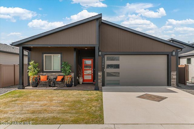 13986 N Rainier Loop, Rathdrum, ID 83858