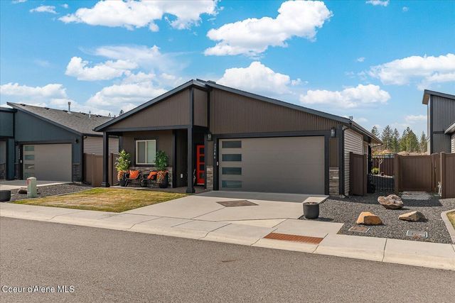 13986 N Rainier Loop, Rathdrum, ID 83858