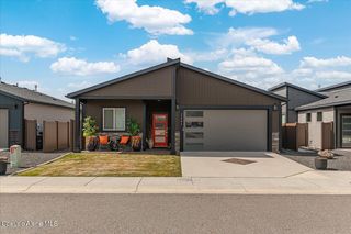 13986 N Rainier Loop, Rathdrum, ID 83858