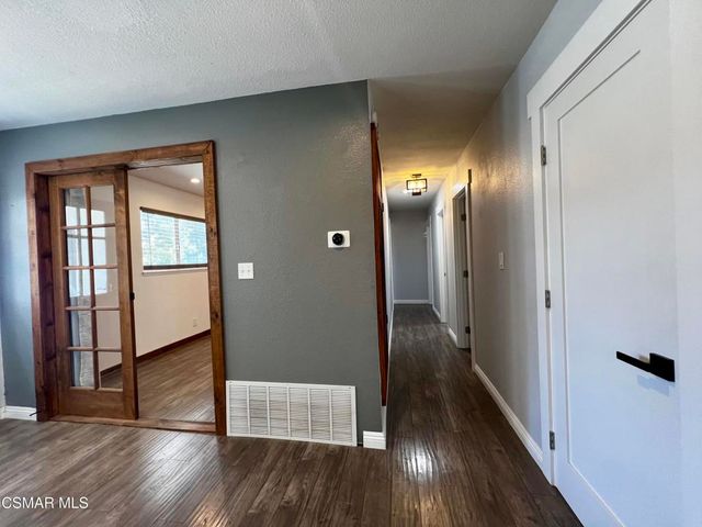 604 Hudspeth Street, Simi Valley, CA 93065