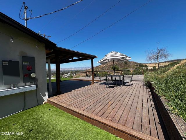 604 Hudspeth Street, Simi Valley, CA 93065