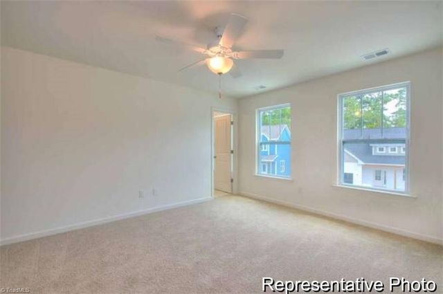 2707 Wood Valley Road 19, Winston-salem, NC 27106