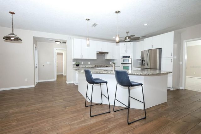 1349 VALLEY PINE CIRCLE, Apopka, FL 32712
