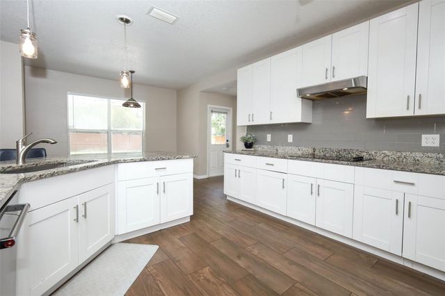 1349 VALLEY PINE CIRCLE, Apopka, FL 32712