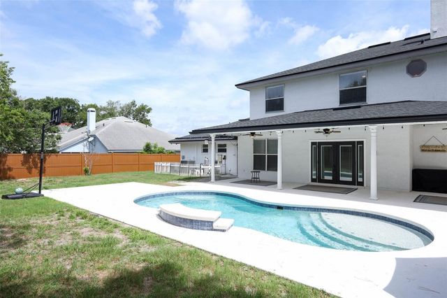 1349 VALLEY PINE CIRCLE, Apopka, FL 32712