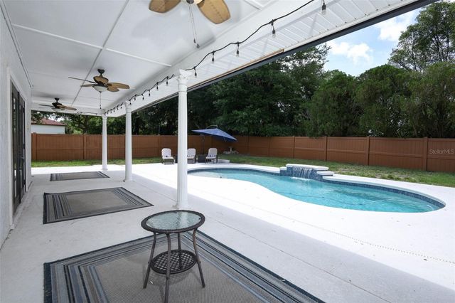 1349 VALLEY PINE CIRCLE, Apopka, FL 32712
