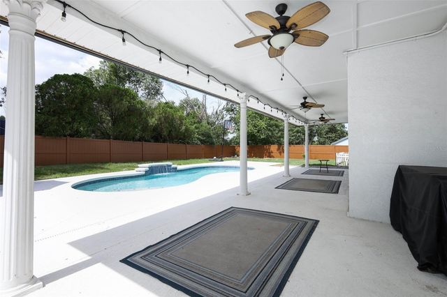 1349 VALLEY PINE CIRCLE, Apopka, FL 32712