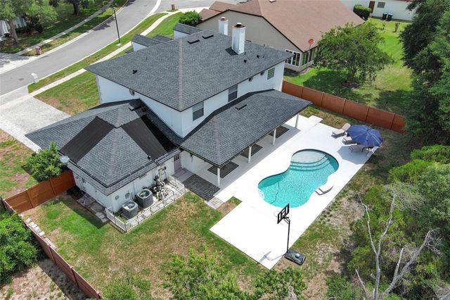1349 VALLEY PINE CIRCLE, Apopka, FL 32712