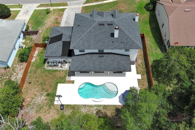 1349 VALLEY PINE CIRCLE, Apopka, FL 32712