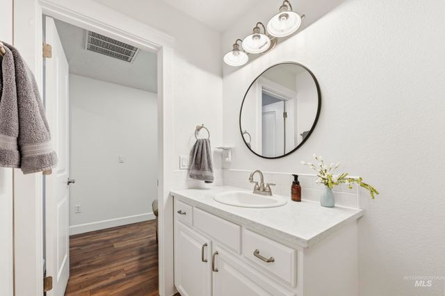 2224 W Root Creek St., Meridian, ID 83646