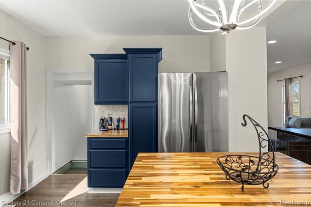 349 Frazier Street, River Rouge, MI 48218