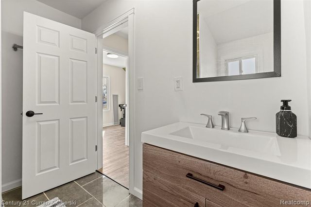 349 Frazier Street, River Rouge, MI 48218