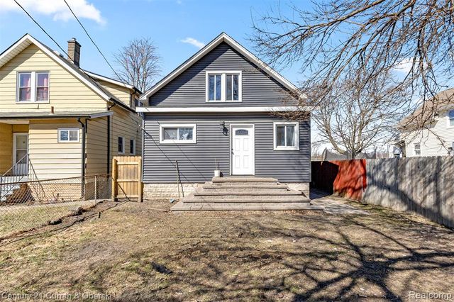 349 Frazier Street, River Rouge, MI 48218