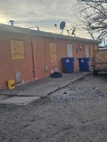 14 Claremont Avenue NW, Albuquerque, NM 87107