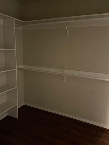 3525 Sage Road 304, Houston, TX 77056