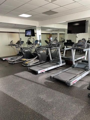 3525 Sage Road 304, Houston, TX 77056