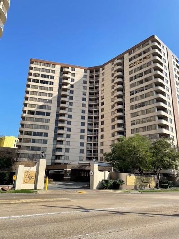 3525 Sage Road 304, Houston, TX 77056