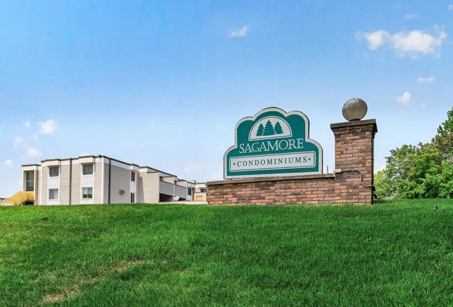 10750 Rockford Road 101, Plymouth, MN 55442