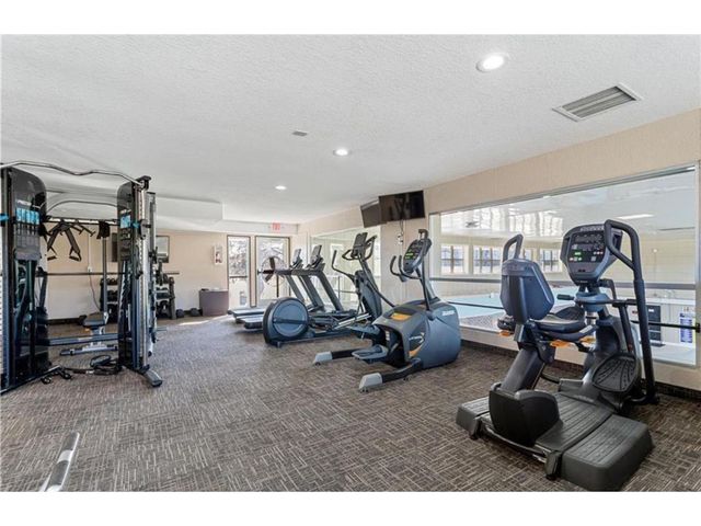 10750 Rockford Road 101, Plymouth, MN 55442
