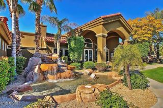 2929 W YORKSHIRE Drive 1040, Phoenix, AZ 85027