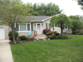 1033 3rd Avenue, Toms River, NJ 08757