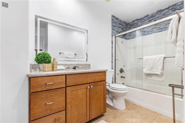 142 N Vermont ave B, Glendora, CA 91741